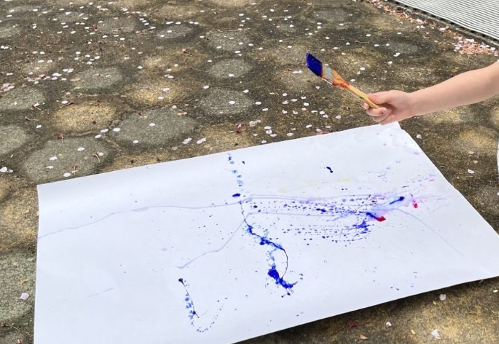 kid's action painting