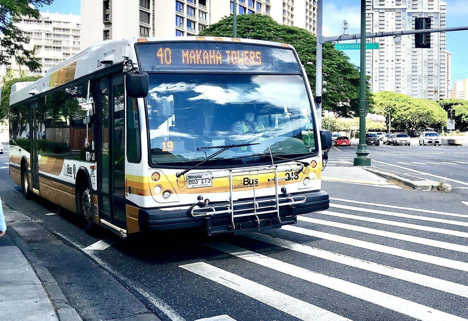 호놀룰루 시내를 달리는 TheBus 40번 버스